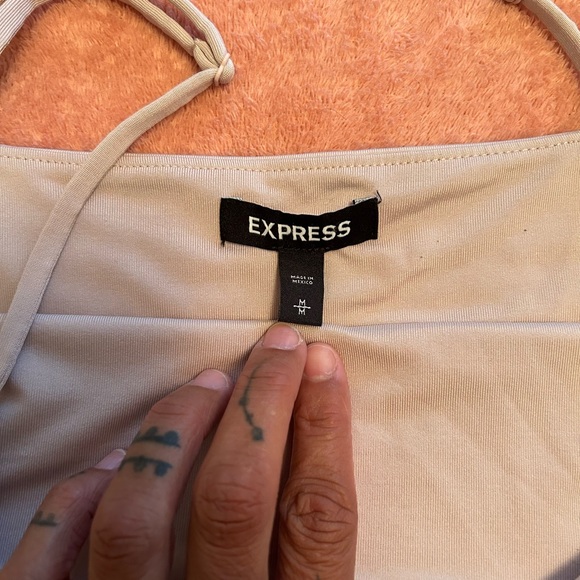 EUC Express Soft Pink Tank Top W/ Adjustable Straps - Picture 4 of 7